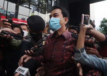 Azis Syamsuddin Ungkap Awal Perkenalan dengan Eks Penyidik KPK Stepanus Robin Pattuju