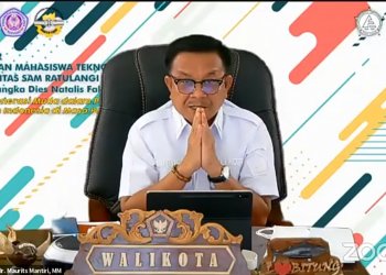 MAURITS MANTIRI SAAT BUKA WEBINAR NASIONAL IMAMETANI