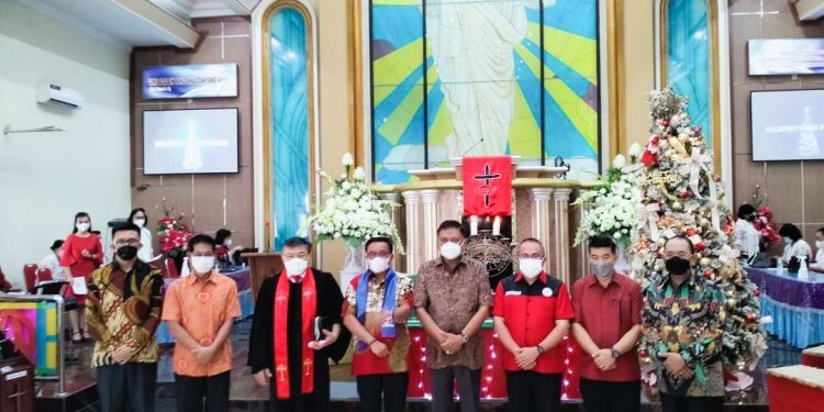 Gubernur Sulut Olly Dondokambey, SE Menghadiri Pelantikan Panitia Rapat Konsultasi Pemilihan Calon Komisi PKB, Yang Diketuai oleh Walikota Bitung Ir. Maurits Mantiri, MM