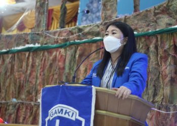 Ketua DPD GAMKI SULUT Yoanda Yoanggara di Ibadah Sambut Natal GAMKI di Jemaat Betania Desa Serei