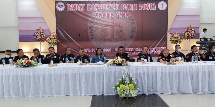 Rapat Konsultasi Panji Yosua Sinode GMIM di GMIM Bukit Karmel Batu Kota Wilayah Manado barat Daya