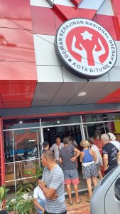 Galeri Dekranasda Ketika Dikunjungi Wisman Dari Prancis