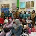 Ketua TP-PKK Kota Bitung Ny.Ellen Honandar-Sondakh Kunjungi Pelaksanaan Posyandu di Kota Bitung